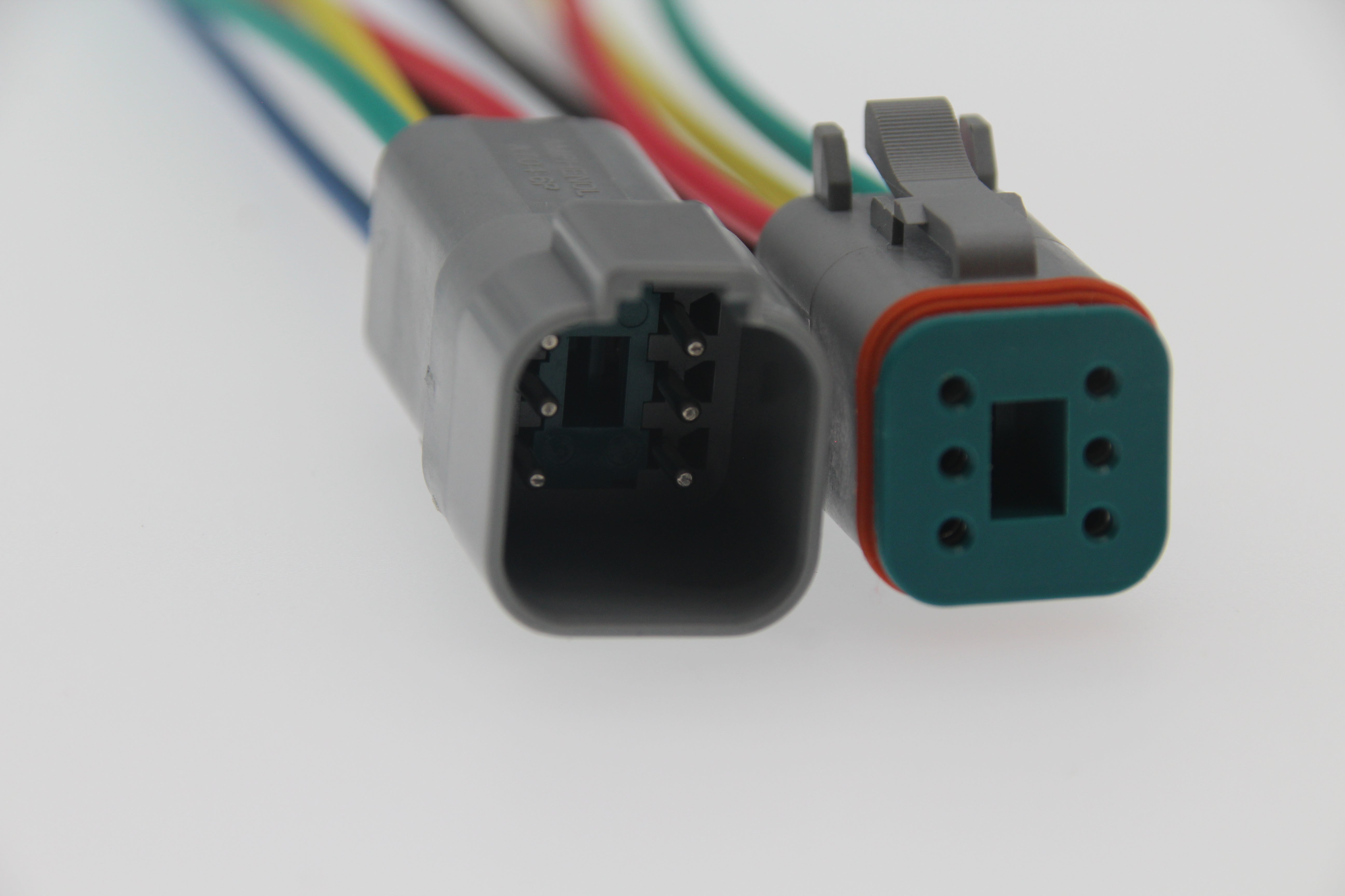 HG Series (Deutsch DT, 16 AWG)