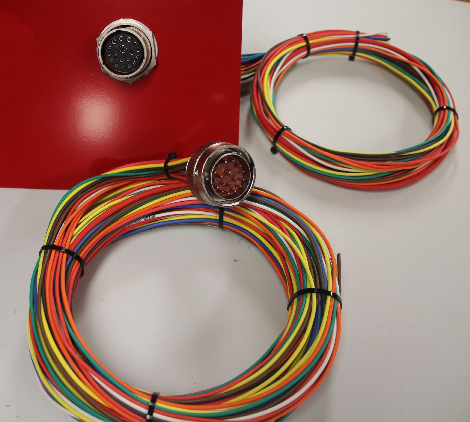 DM1801 - Metal Firewall/Bulkhead Connector Kit, 18 Circuit (4-6 week d
